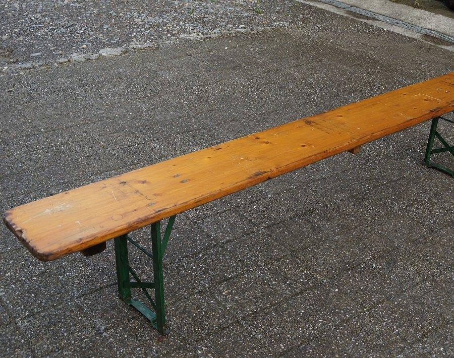 Festbankgarnituren